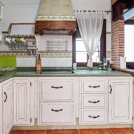 2 Bedroom Cozy Home In Grazalema Exterior photo